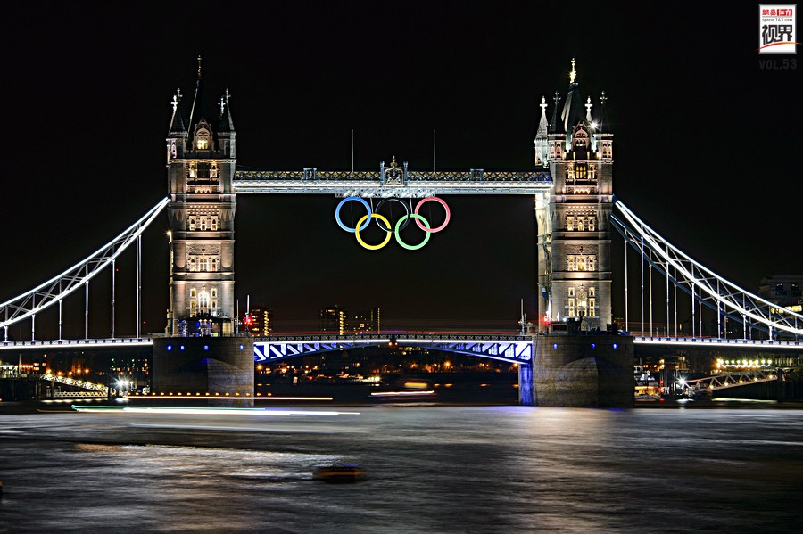 伦敦静候奥运开幕 2012年7月26日,奥运会开幕在即,伦敦塔桥上挂起奥运