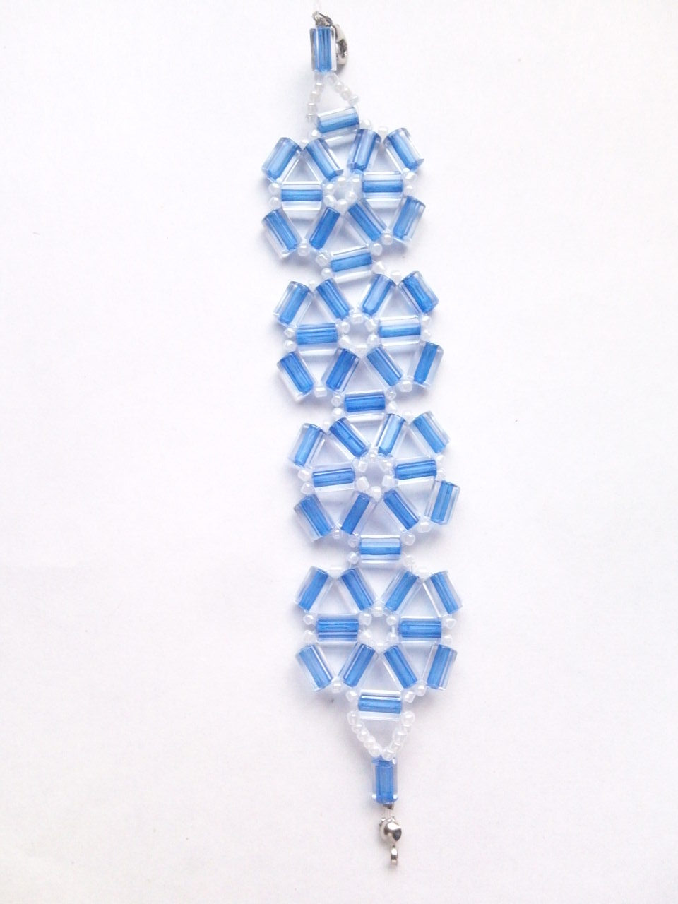 大雪花造型 !这条编了很久,造型略微复杂,不过真心很美!