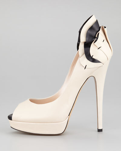 casadei 12fw 双色羊皮荷叶花瓣鱼嘴高跟单鞋