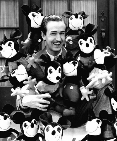 walter elias disney @百年时尚画廊