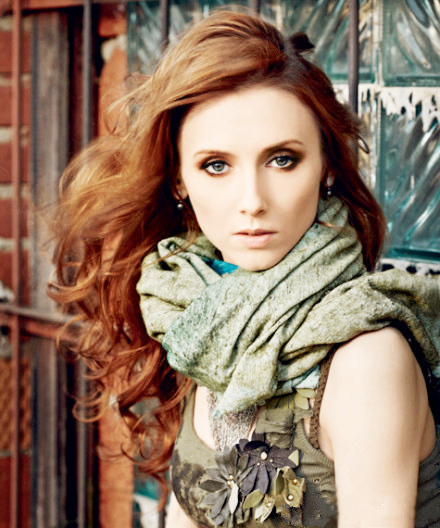 斯维特兰娜.扎哈洛娃.