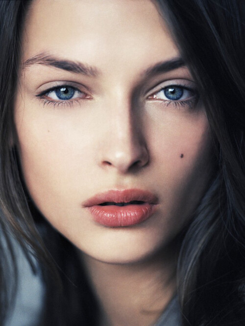 2013年11月15日 8:33   关注  美女 摄影 欧美 模特 女人 评论 收藏