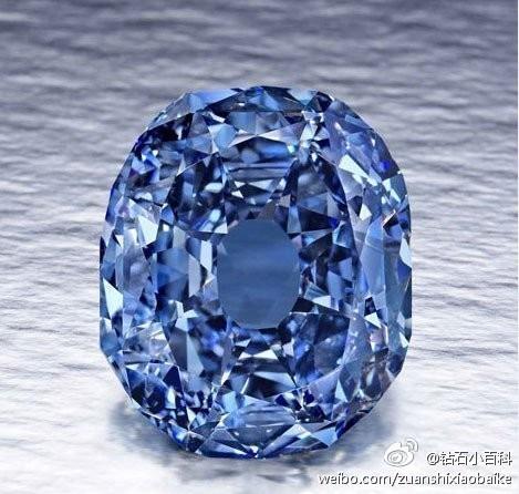 蓝钻#必须是具有纯正的明显的蓝色,天蓝,深蓝色的钻石.