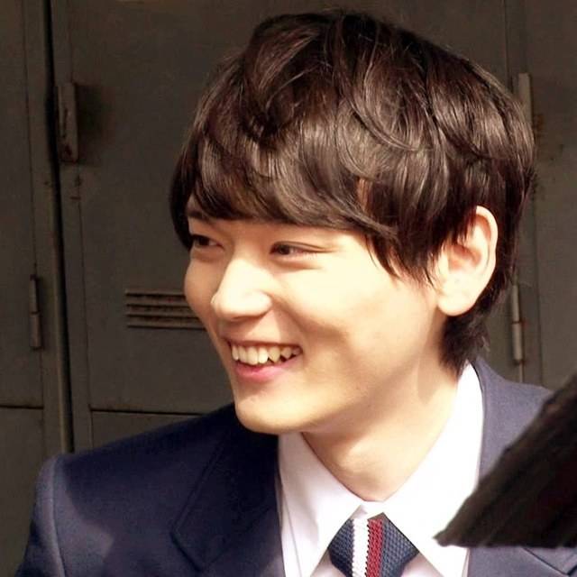 古川雄辉看你笑得这么灿烂我心都化了