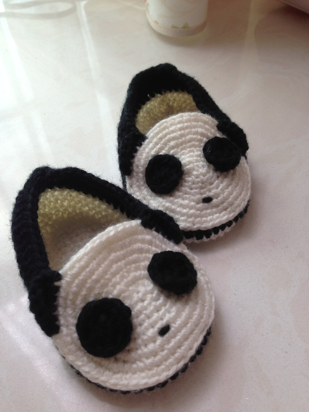 棉鞋中间花样熊猫针织图片