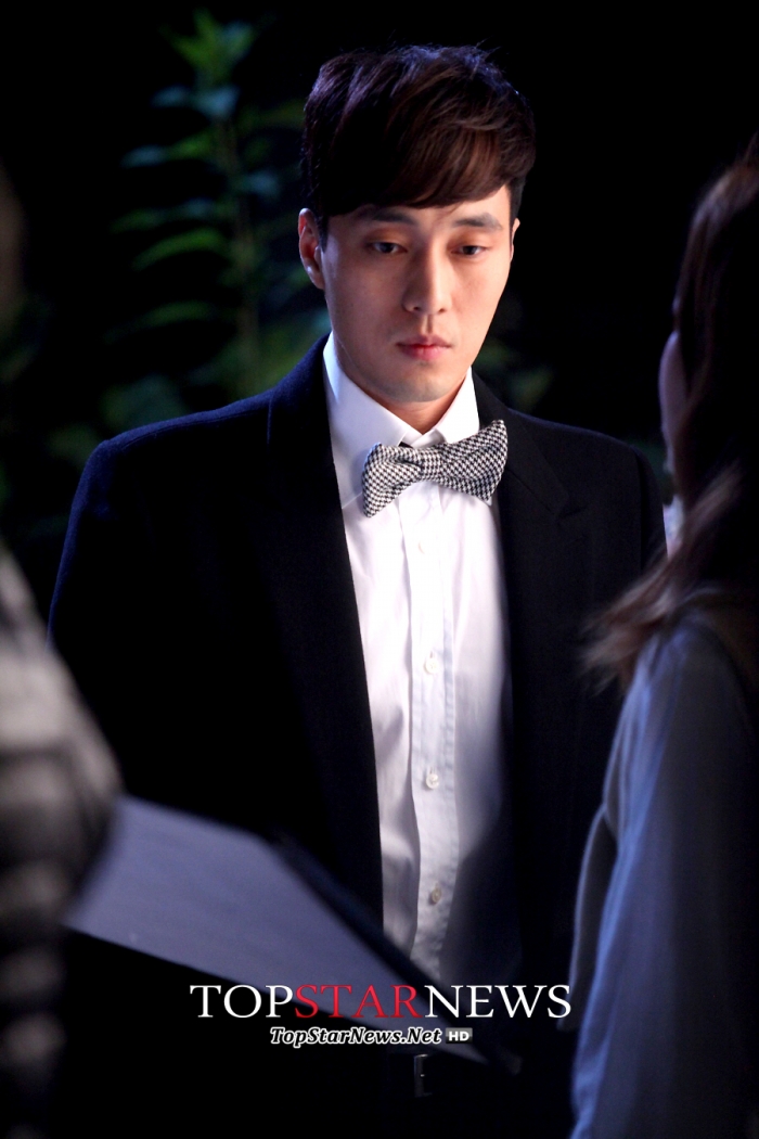 主君的太阳,苏志燮大叔越来越有味道了!