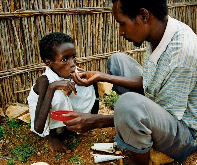 瑞典摄影师,电影制作人jens assur镜头中的悲惨世界,画面极具震撼力.