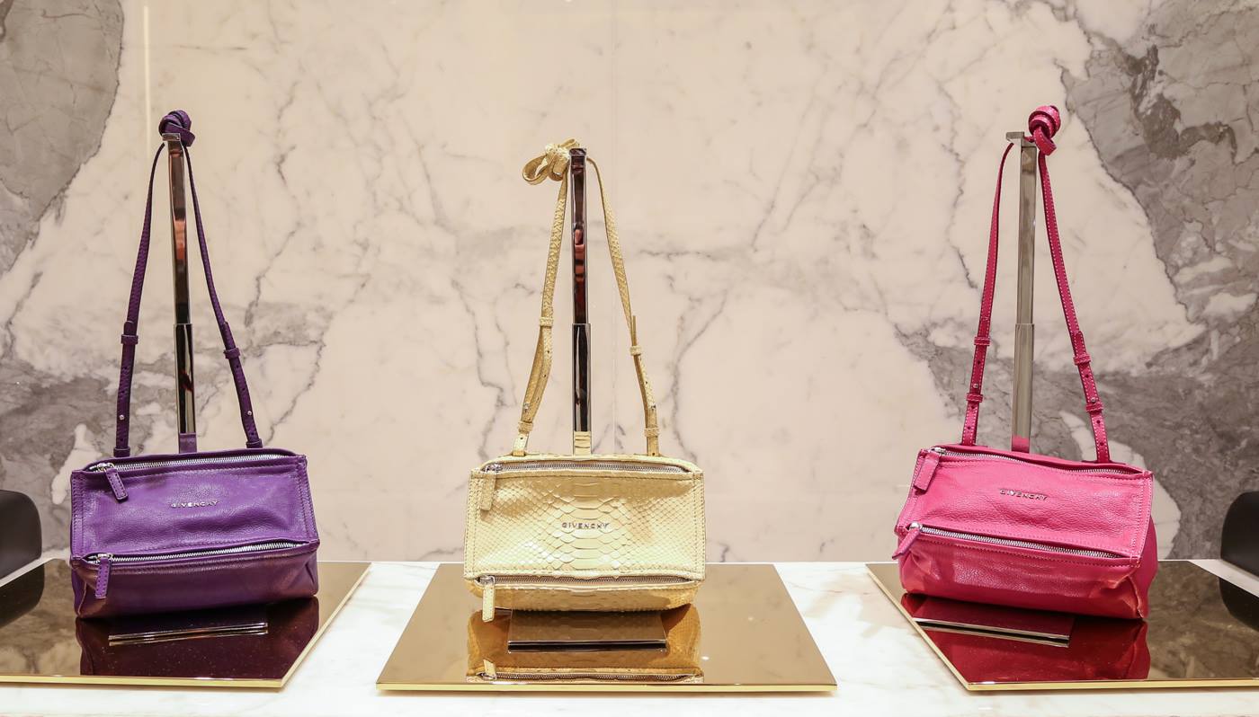 原因givenchy设计将… - 堆糖,美图壁纸兴趣社区