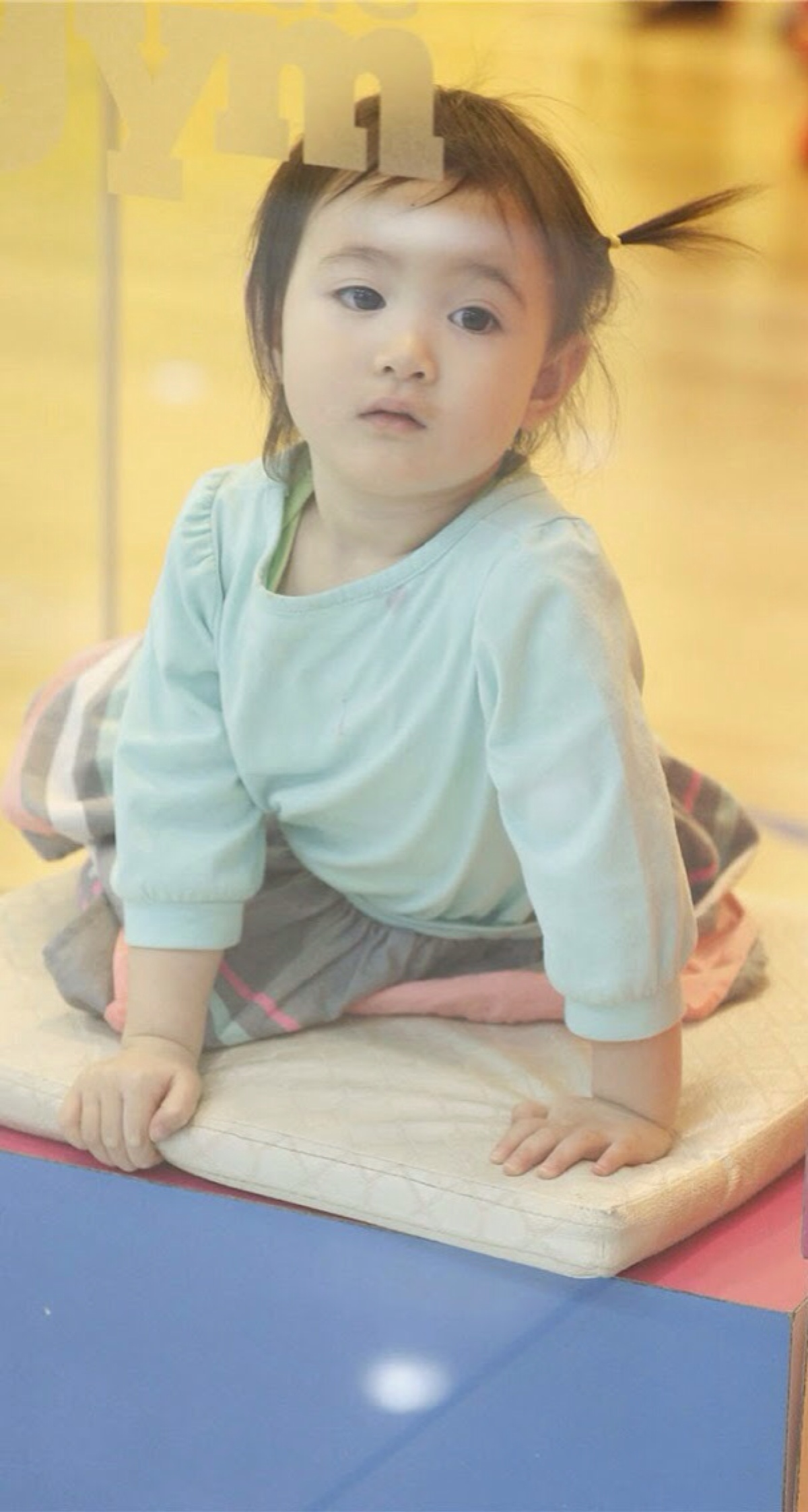 奥莉