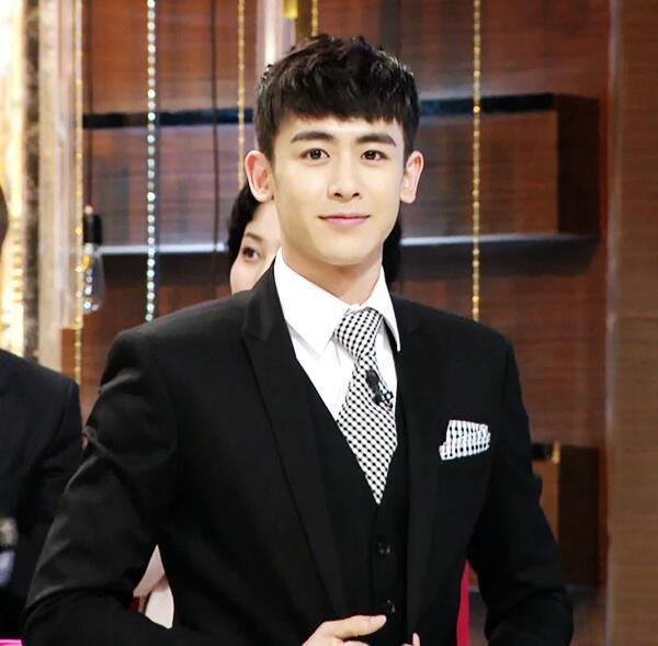 尼坤nichkhun horvejkul