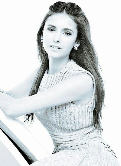 妮娜·杜波夫 nina dobrev