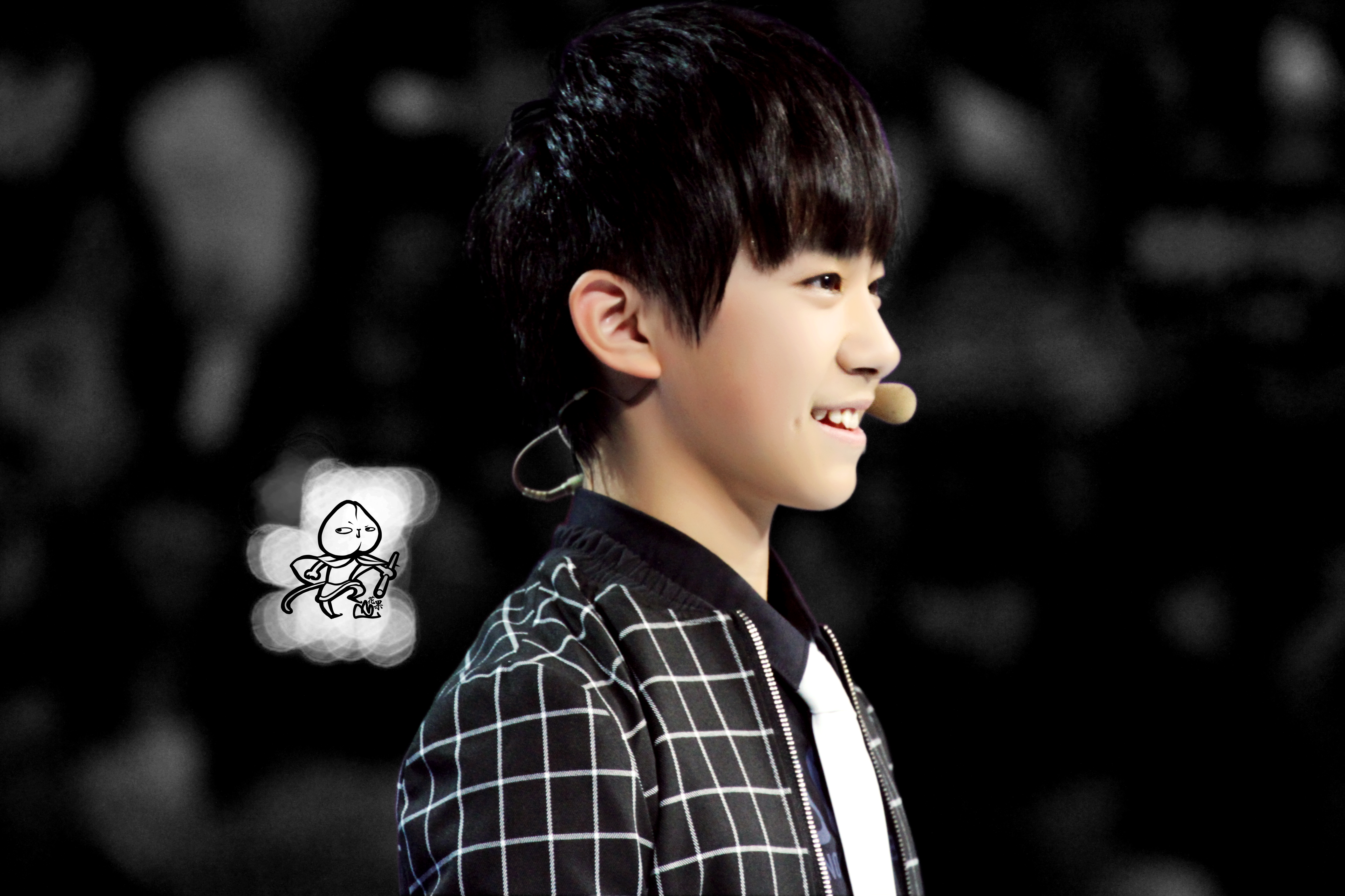 易烊千玺#tfboys易烊千玺 cr:花果山高 堆糖,美图壁纸兴趣