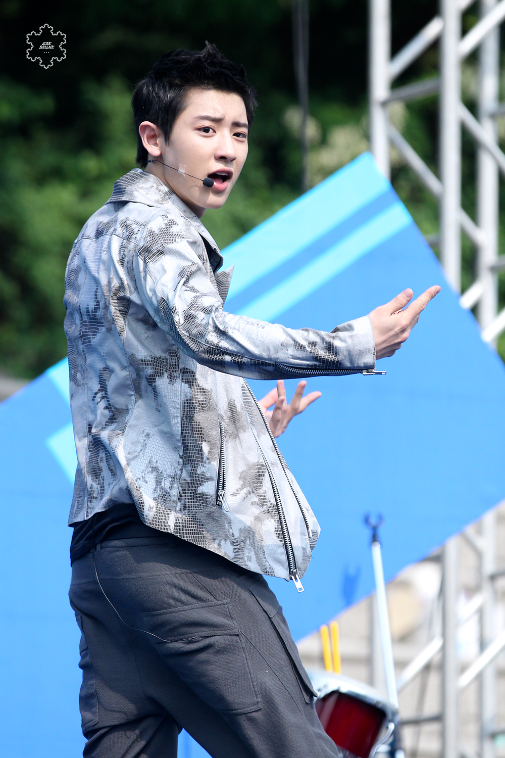 朴灿烈#130525 景福高中公演