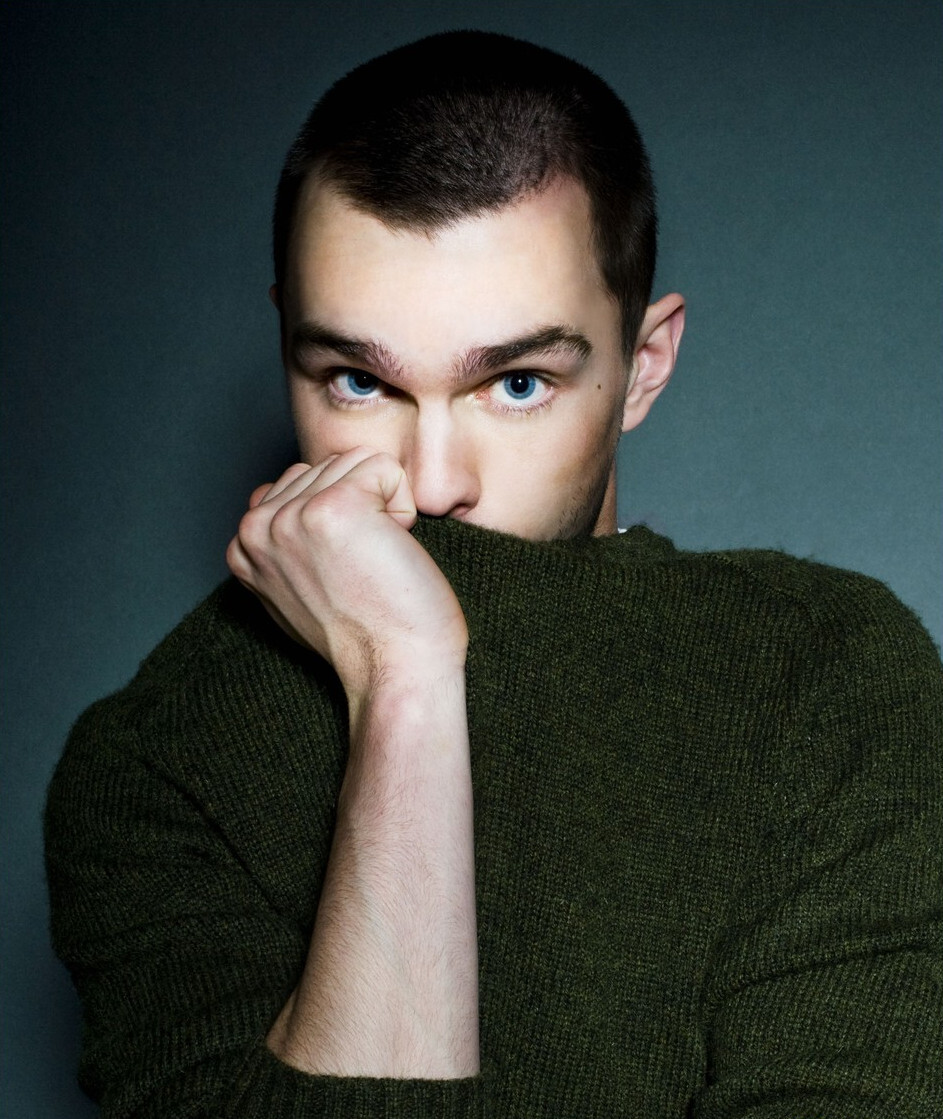 尼古拉斯·霍尔特 nicholas hoult