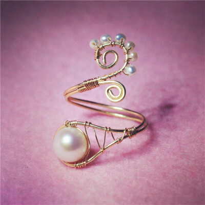 看了欧美的设计,自己学着做的 一款戒指