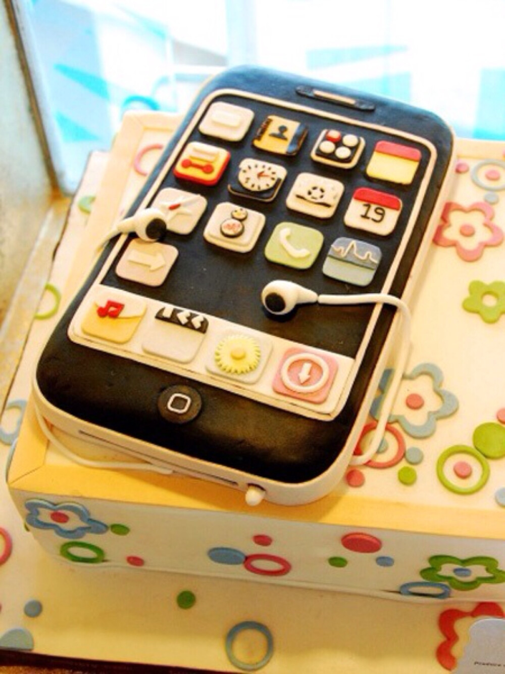 手机造型蛋糕图片大全图片