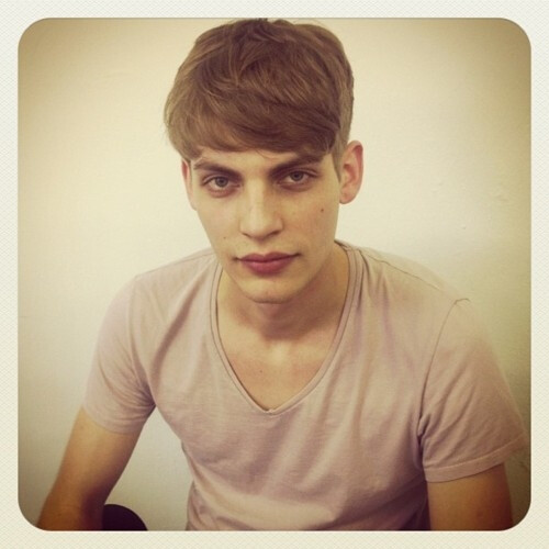 巴普蒂斯特·瑞多夫 外文名:baptiste radufe 别名:花豆 国籍:法国