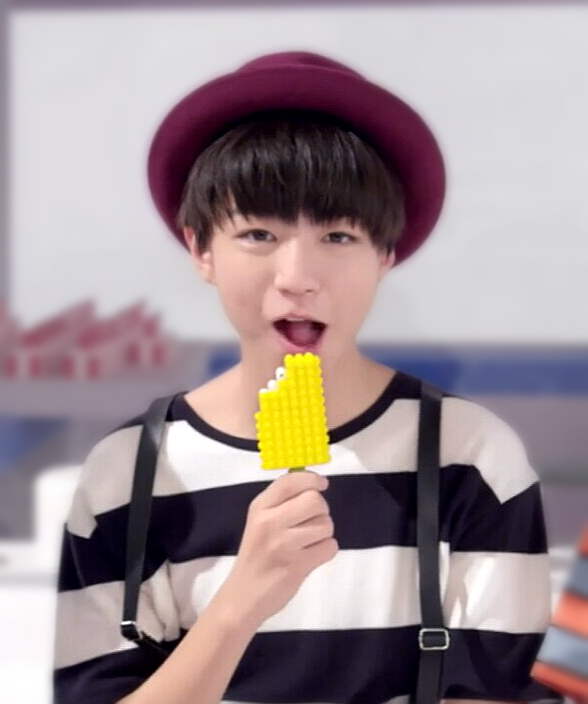 menie  2014年10月12日 9:44   关注  帅哥 美少年 tfboys 王俊凯