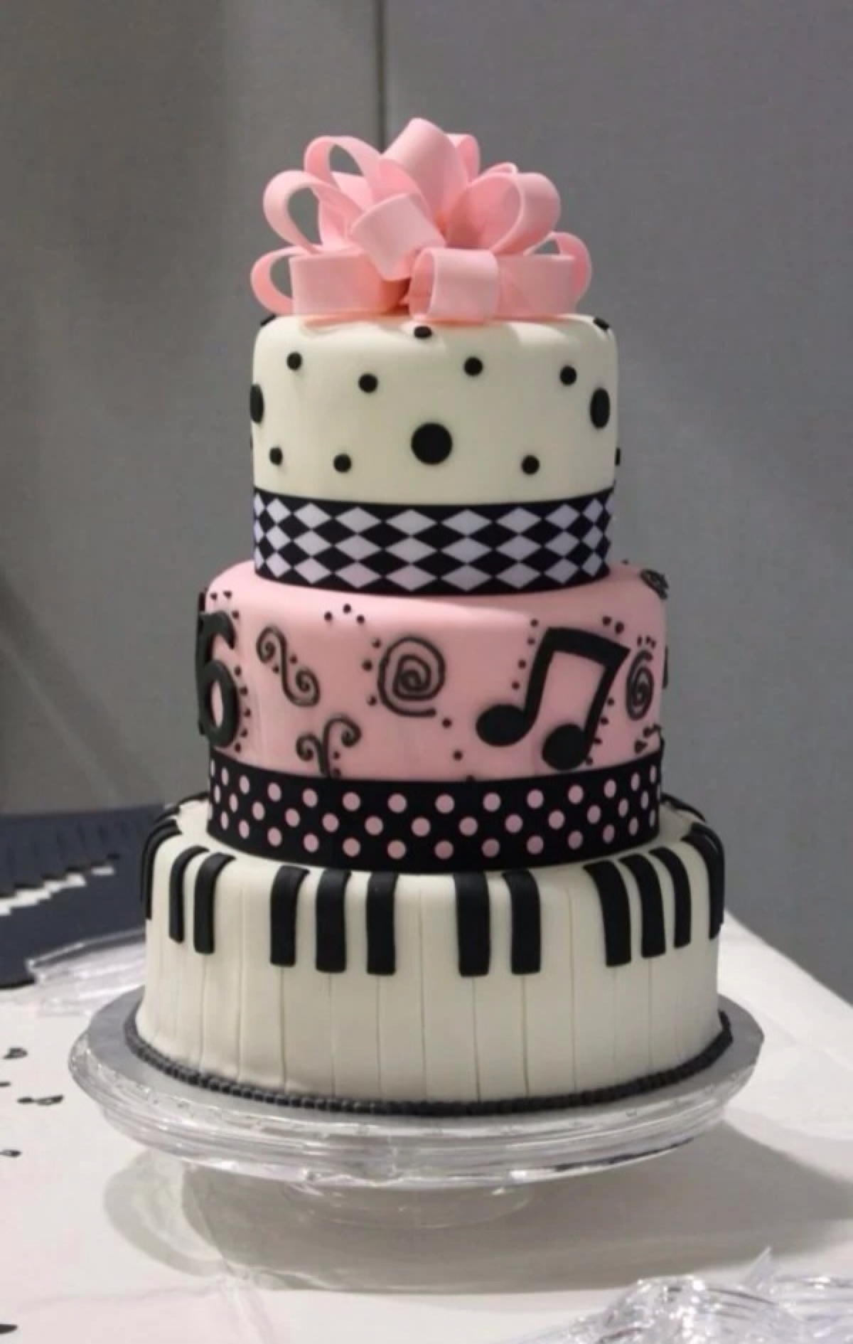 钢琴音符蛋糕