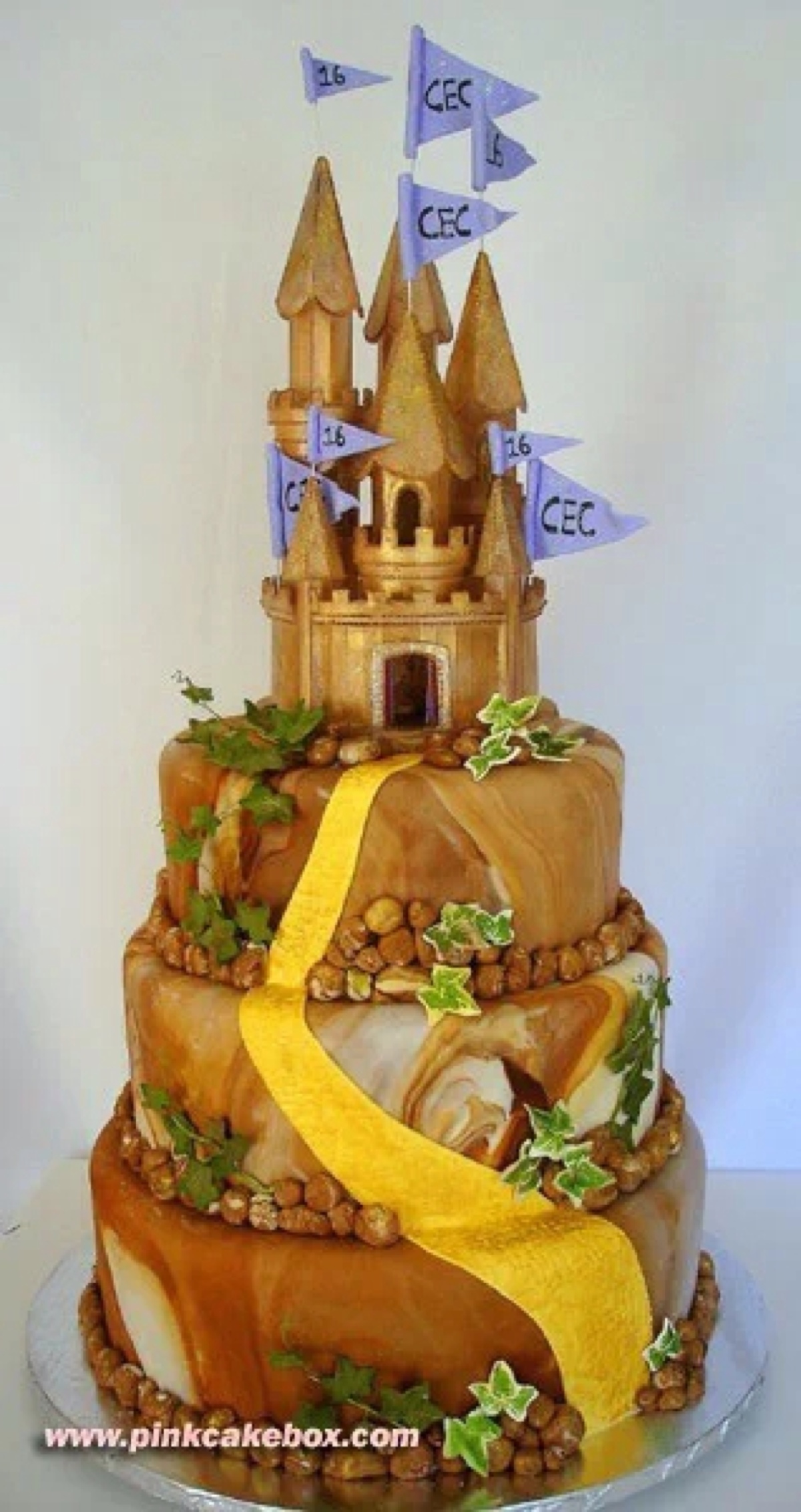 城堡系列 创意翻糖蛋糕赏析!