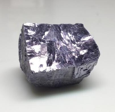 方铅矿单体形态图片