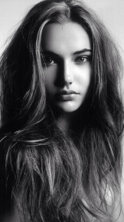 黑白 女子 欧美 人像 #iphone6壁纸
