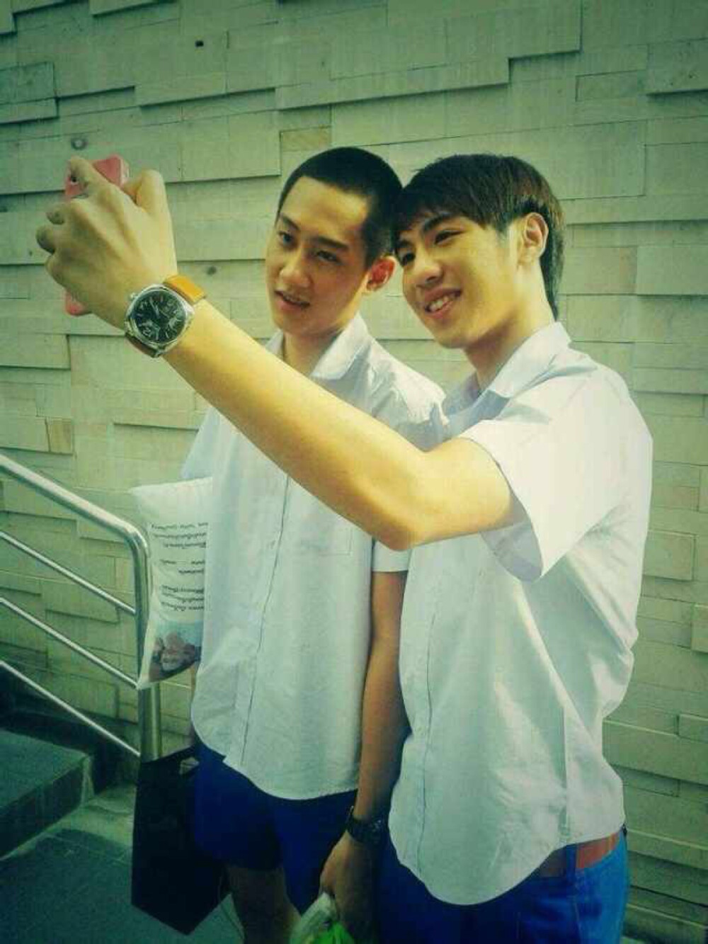 为爱所困cap你确定让白少自拍