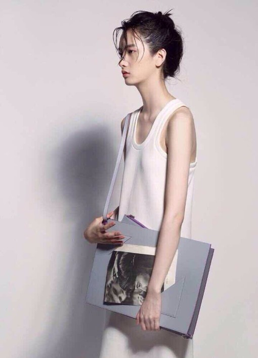 项偞婧