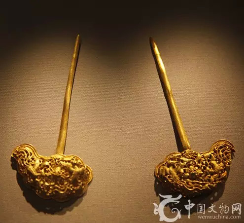 镂空云凤头金钗 镂空云凤头金钗,明代文物,1960年江西省南昌市青云谱