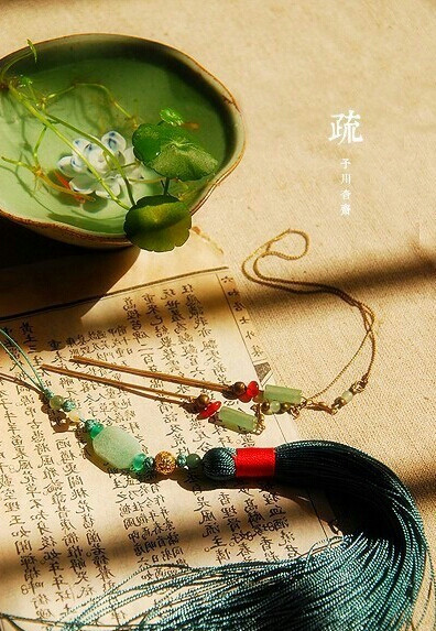 发布到  发簪 图片评论 0条  收集   点赞  评论  一枝古簪,幽幽沁香