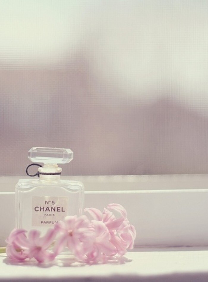 5 chanel paris 香奈儿5号香水 - 堆糖,美图壁纸