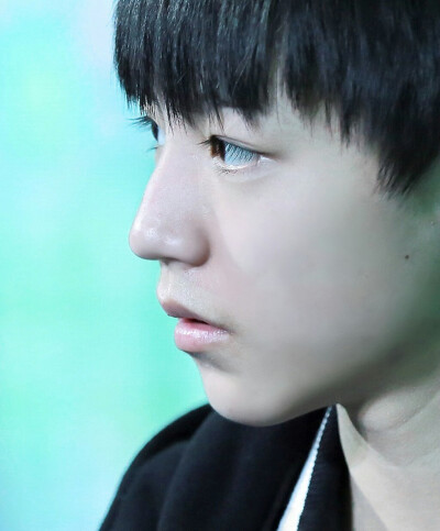 超级近距离王俊凯 这五官 膜拜 tfboys