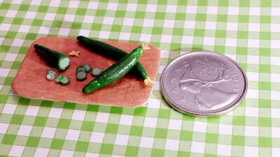 mini粘土砧板系列:顶花儿带刺儿的京黄瓜!