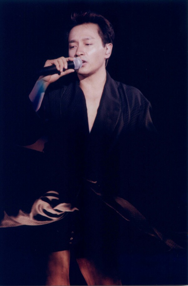 to dear#哥哥张国荣#. 跨越97演唱会 没… - 堆糖,美图壁纸兴趣社区