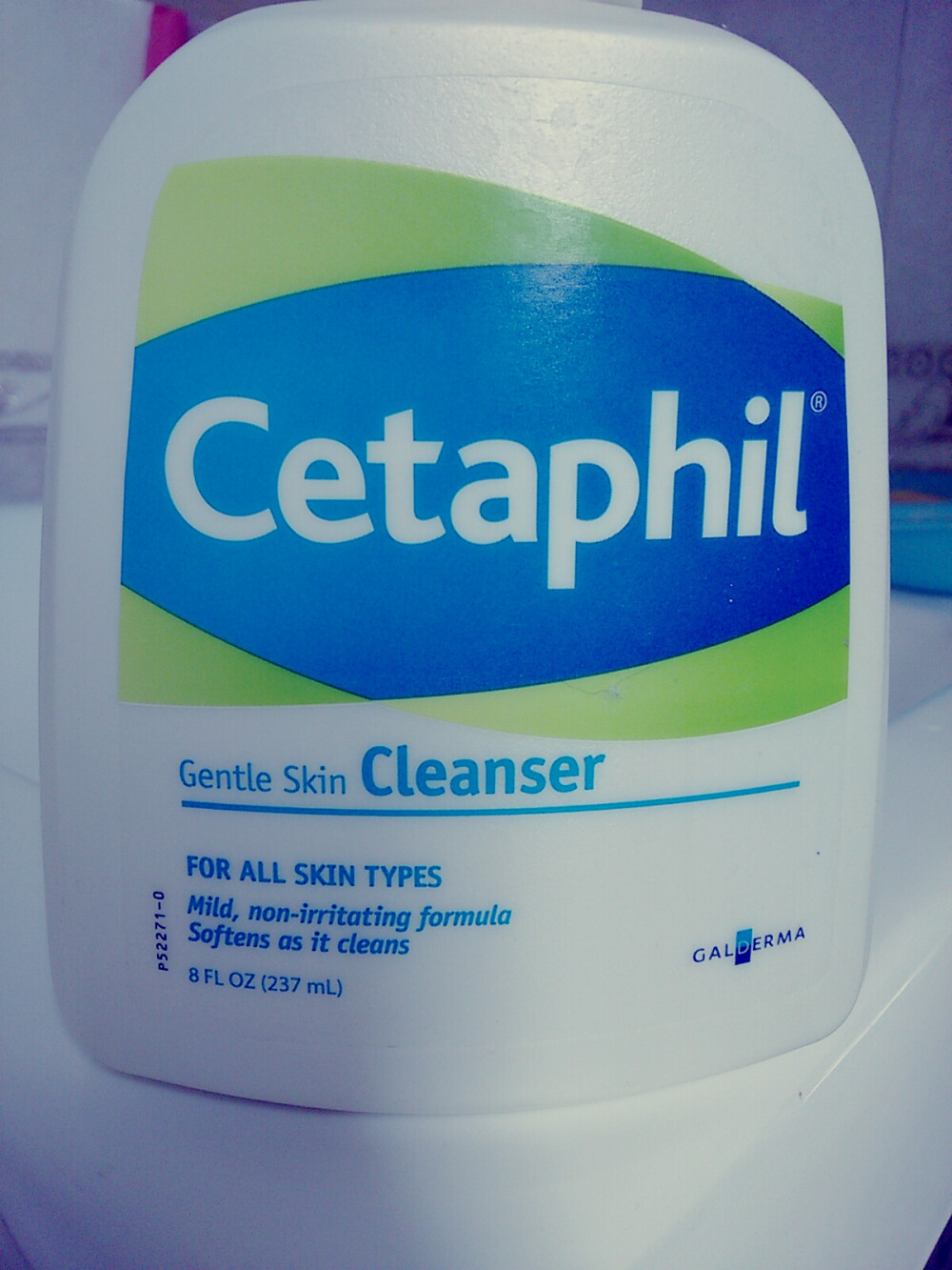 【丝塔芙-洗面奶】用起来真的特别棒,之前用过的洗面奶多多少少有一点