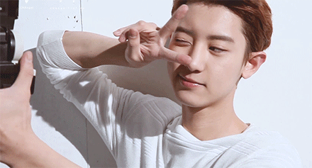 exo 朴灿烈 明星 美男 gif