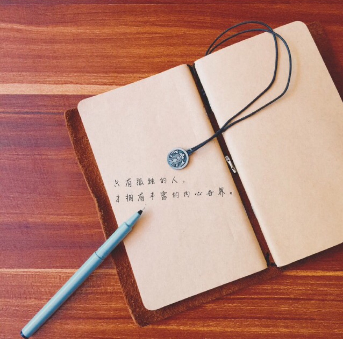 朋友圈背景墙 文字 意境 静物