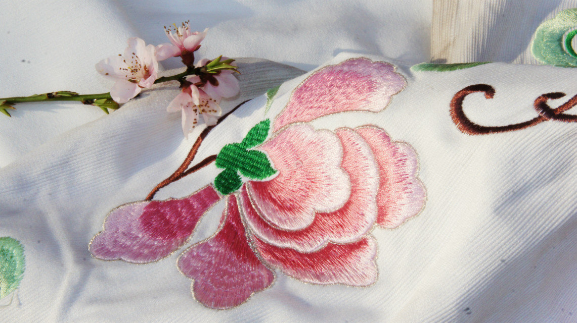 刺绣明窗】刺绣 绣花 古韵 传统文化 唯美 机绣 汉服绣花 绣品 手工艺
