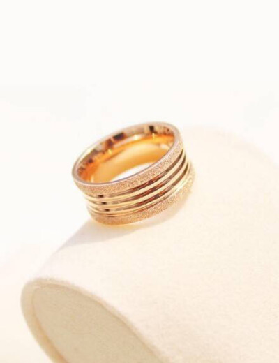 戒指情侣 - 堆糖,美图壁纸兴趣社区