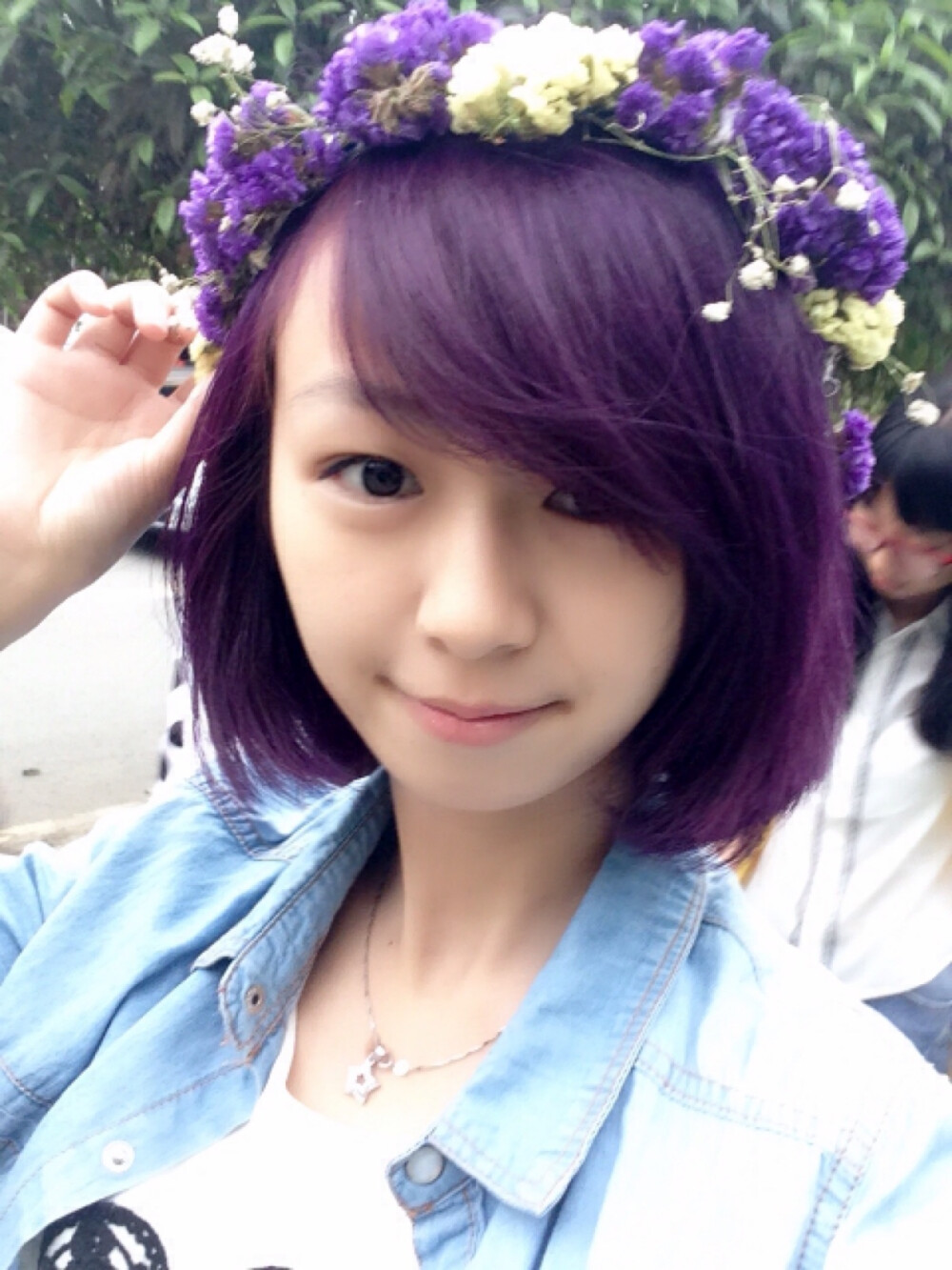 紫色短发