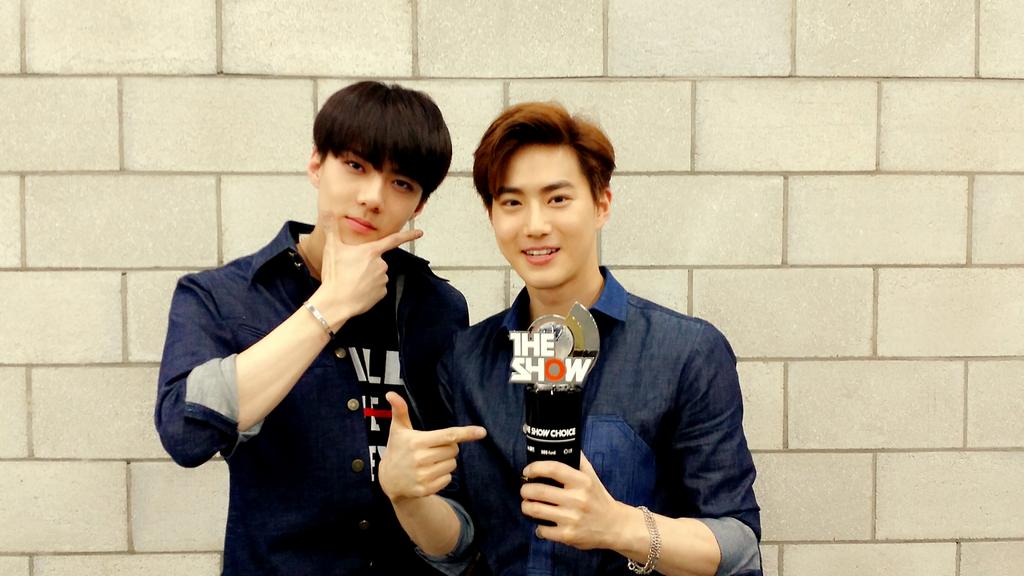 exo 吴世勋 sehun 金俊勉 suho