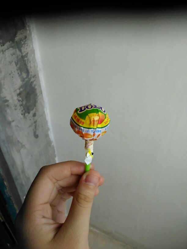 陪我长大的零食#徐福记的芒果味棒棒糖,大爱!