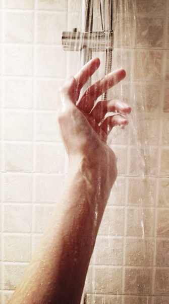 抓不住的东西连伸手都是愚蠢的