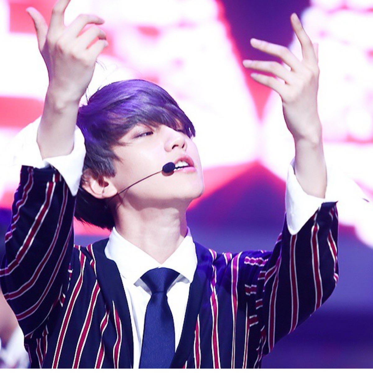 150606 exo music core love me right 边伯