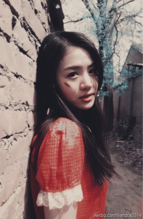 左耳黎吧啦马思纯他来了请闭眼