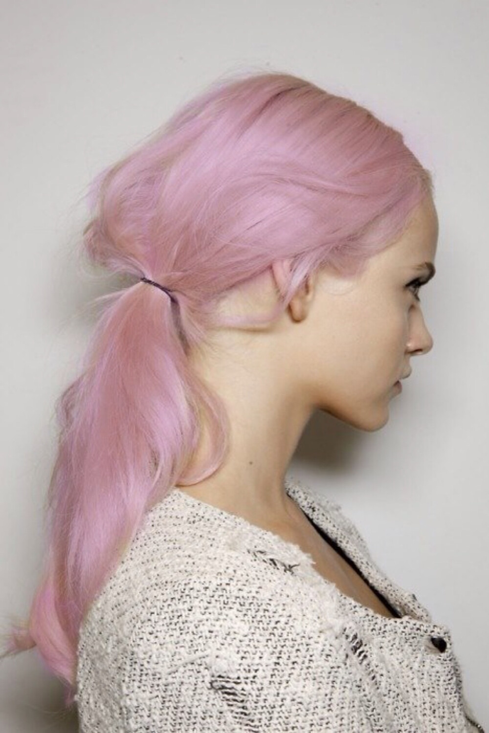 粉色非主流头发图片