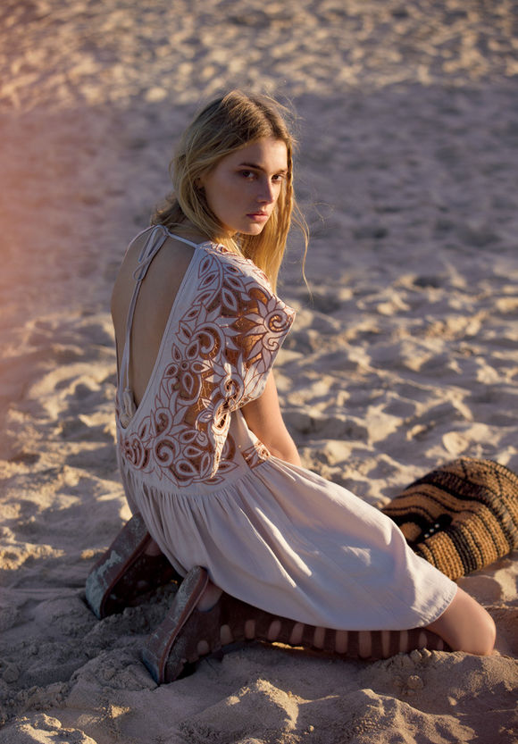 super model,name:sigrid agren nationality:french , birth date