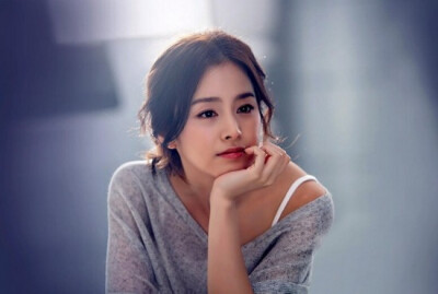 金泰熙(金泰希),韩国著名女演员,韩国最美女星的代表人物.