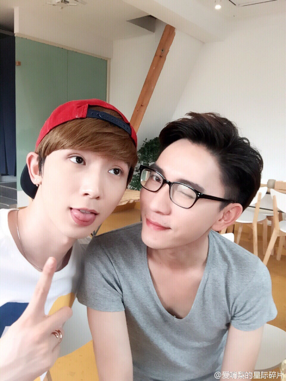 沈煜伦:小红帽和大灰狼[心]