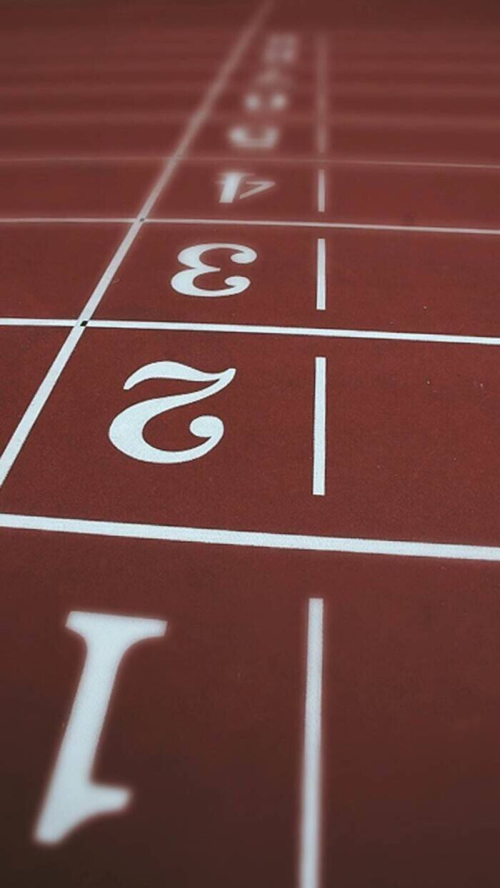 壁纸跑道